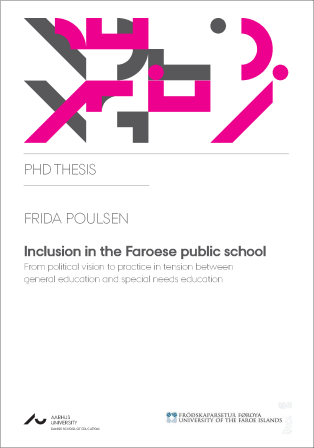 Rapportens forside viser forfatter, titel, tilknyttede universiteter samt Aarhus Universitets visuelle identitet.
